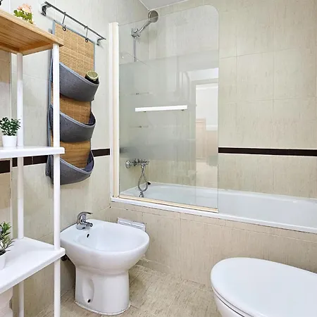 شقة 2 Bedroom Stunning In *